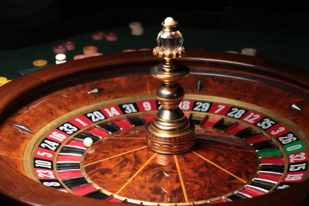 bulantoto sportsbook interface showing Liga 1 fixtures and live-dealer game tabs